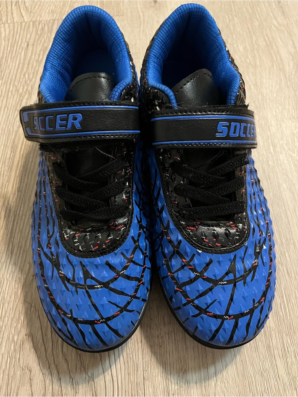 Kids Blue Soccer Trainers Size EU 36 (approximately US Youth 4Y)